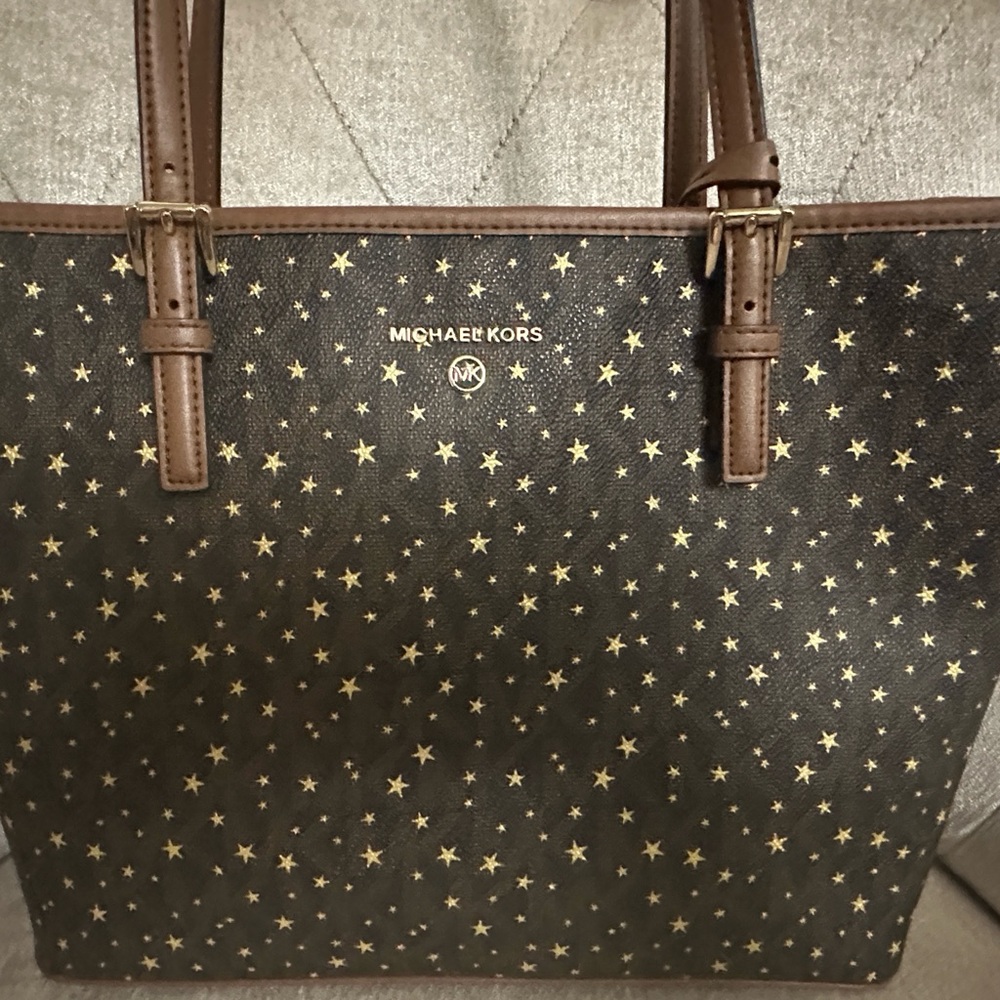 Michael Kors Jet Set Charm MD Carryall Tote in brown multi - Picture 5 of 12